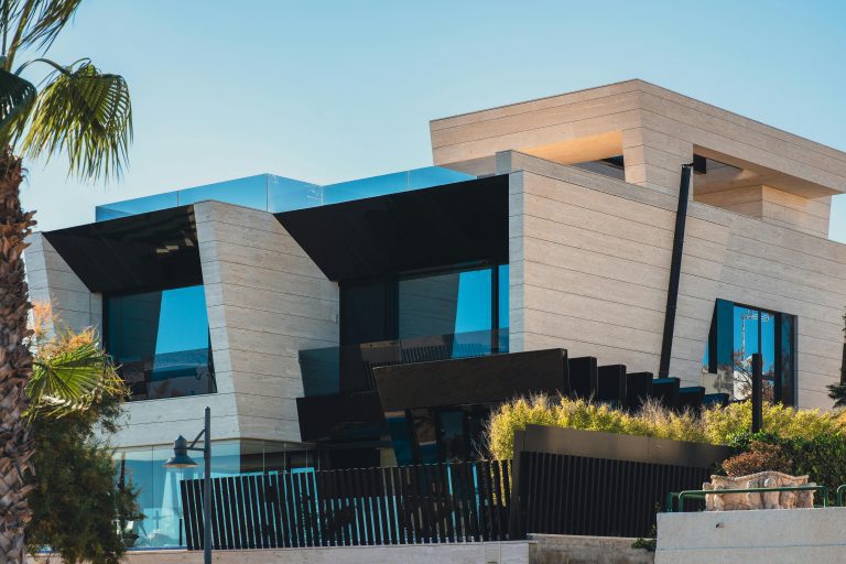 Crafting Your Dream Home: Why You Should Choose Foolproof Home Constructions